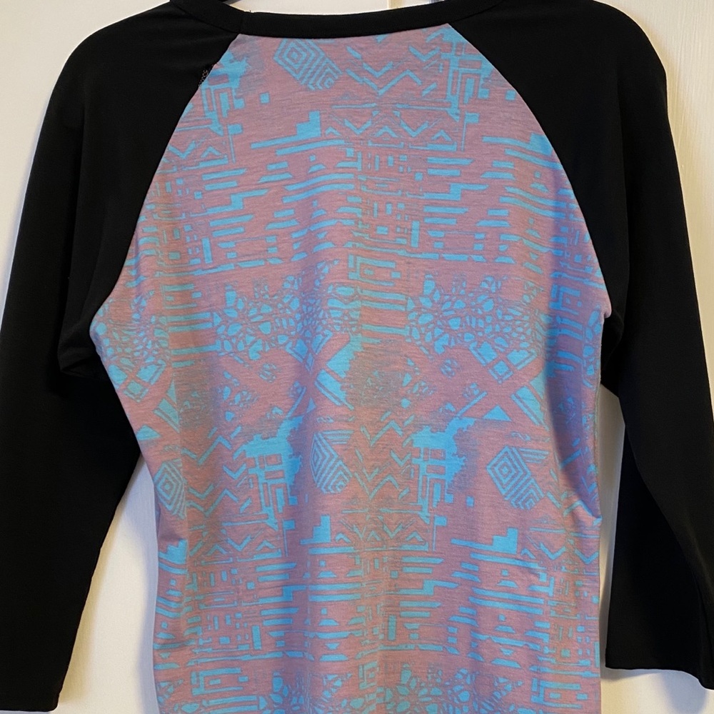 LuLaRoe Randy Top - Picture 3 of 4